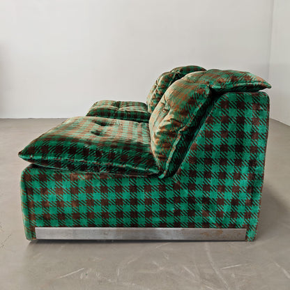 Fauteuils verts en damier