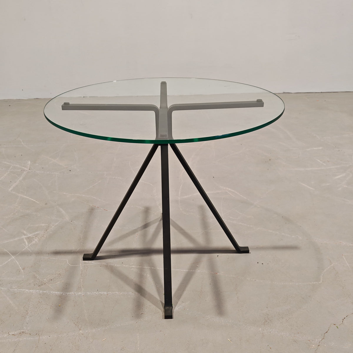 Table basse mod. Cuginetto, Enzo Mari pour Driade, années 1970