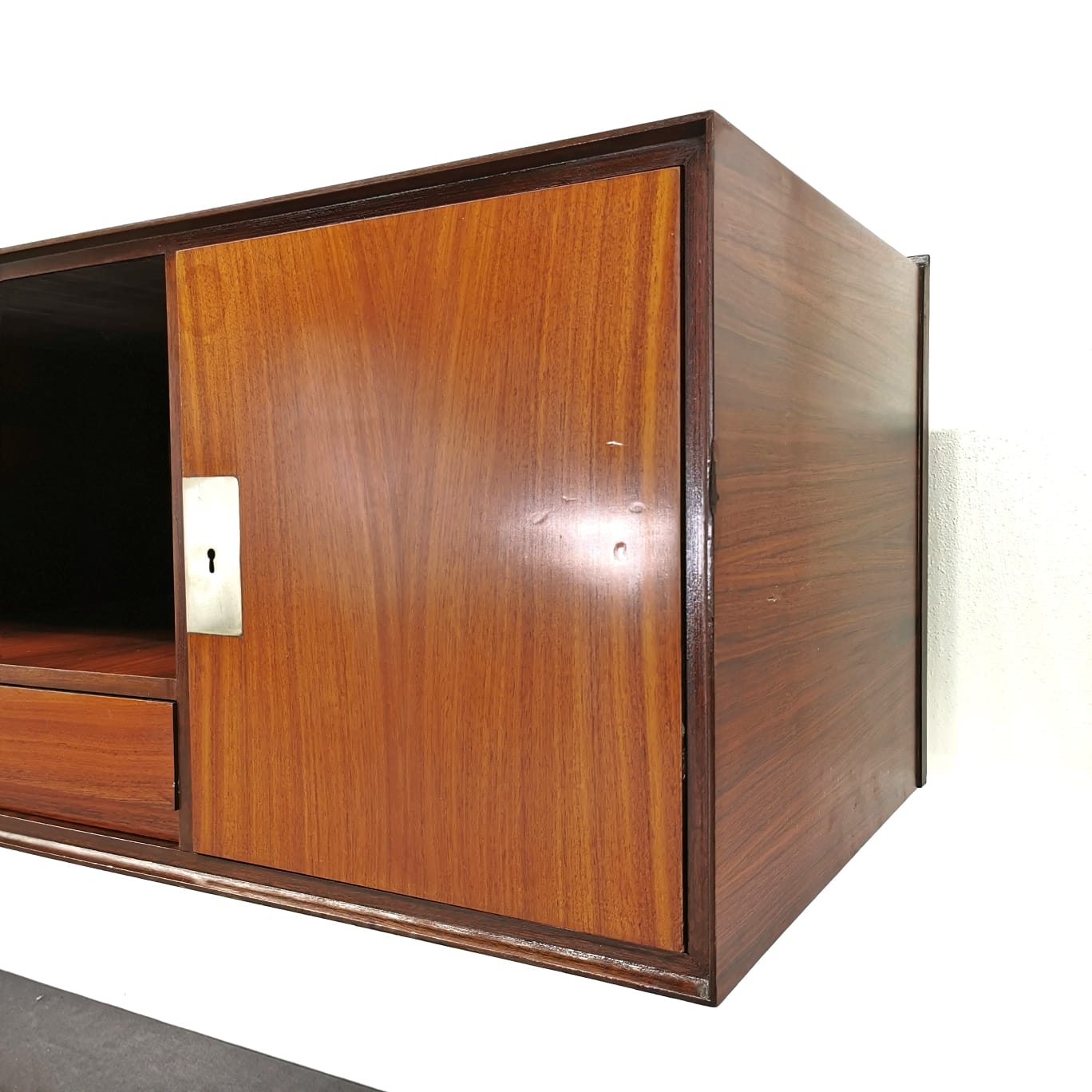 Sideboard Sospeso in teak Edmondo Palutari per Vittorio Dassi 1950's