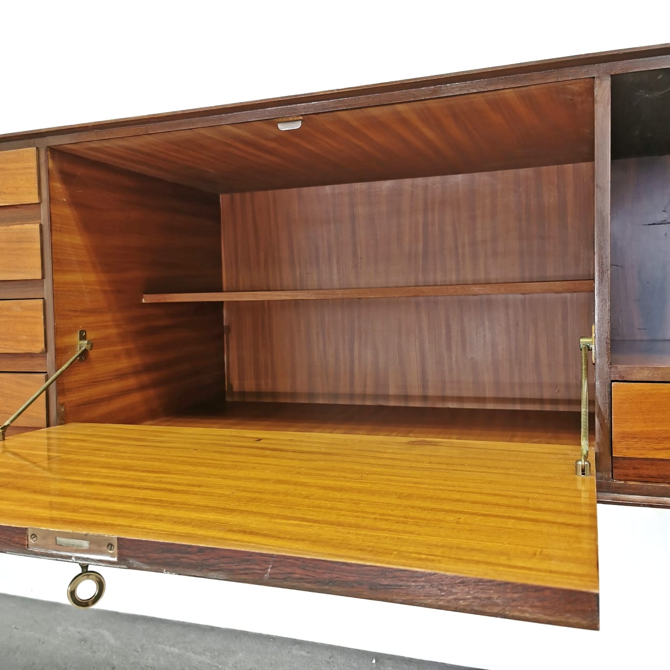 Sideboard Sospeso in teak Edmondo Palutari per Vittorio Dassi 1950's