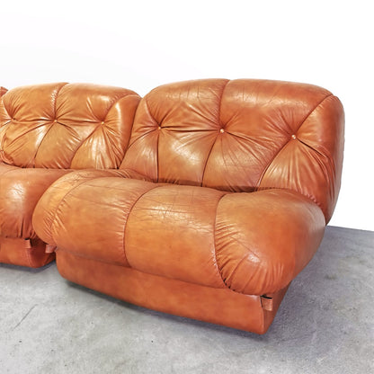 Modular sofa in leather, Nuvolone Rino Maturi by Mimo Design 1970s