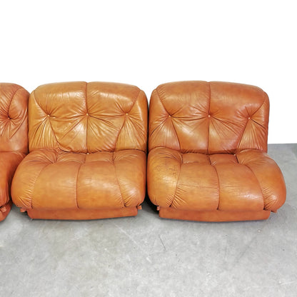 Modular sofa in leather, Nuvolone Rino Maturi by Mimo Design 1970s