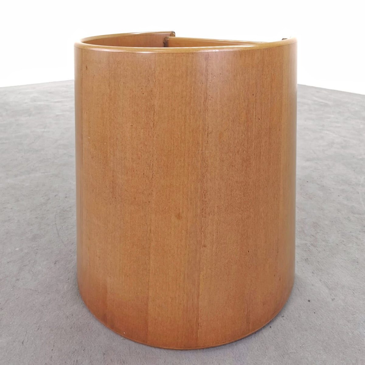 Table de chevet – Table de bar Artona d’Afra et Tobia Scarpa pour Maxalto, années 70