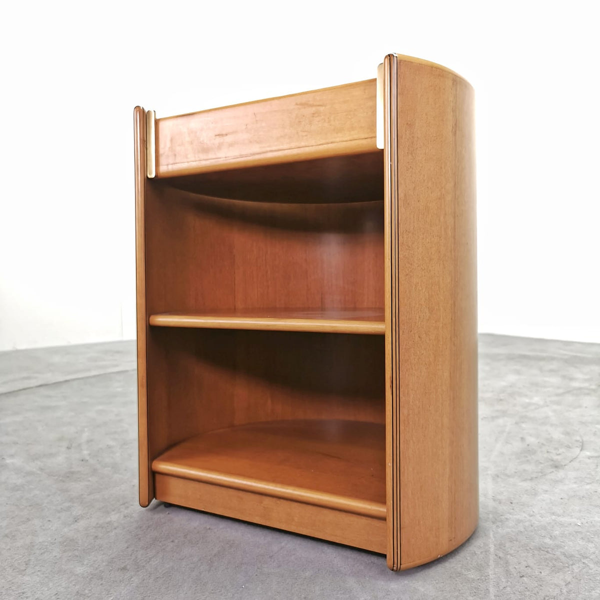 Table de chevet – Table de bar Artona d’Afra et Tobia Scarpa pour Maxalto, années 70