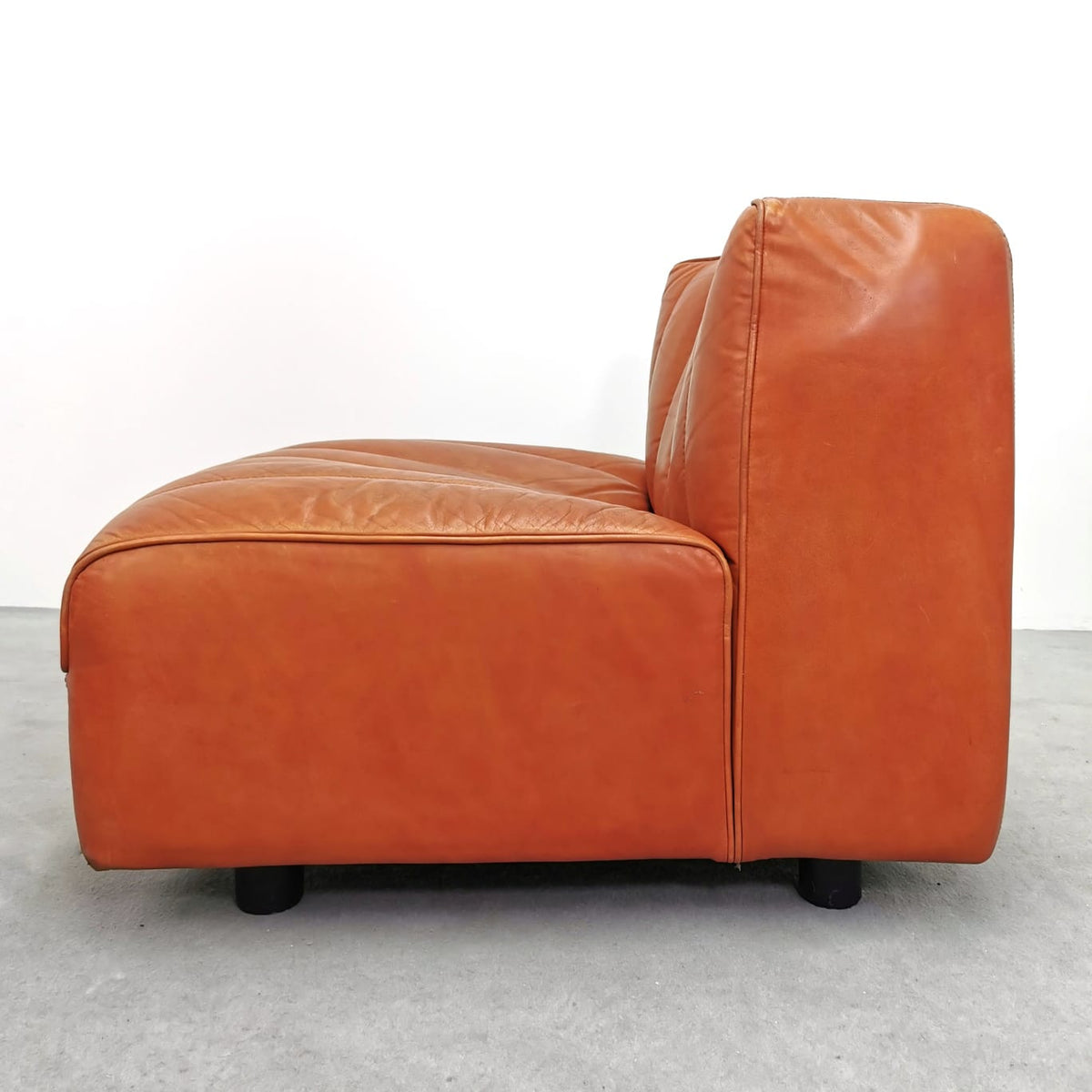 Fauteuil en cuir Arflex 9000, Tito Agnoli, années 1970
