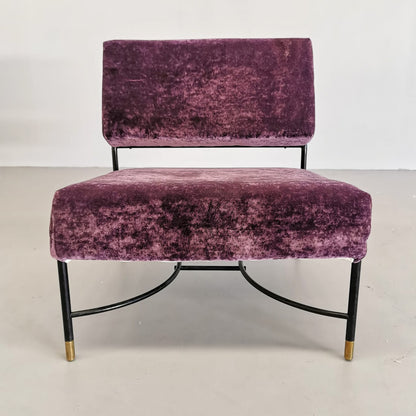 Fauteuil vintage des années 50 en velours violet