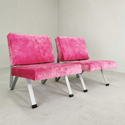 Coppia di Poltroncine Space Age  in velluto struttura acciaio spazzolato vintage anni 60