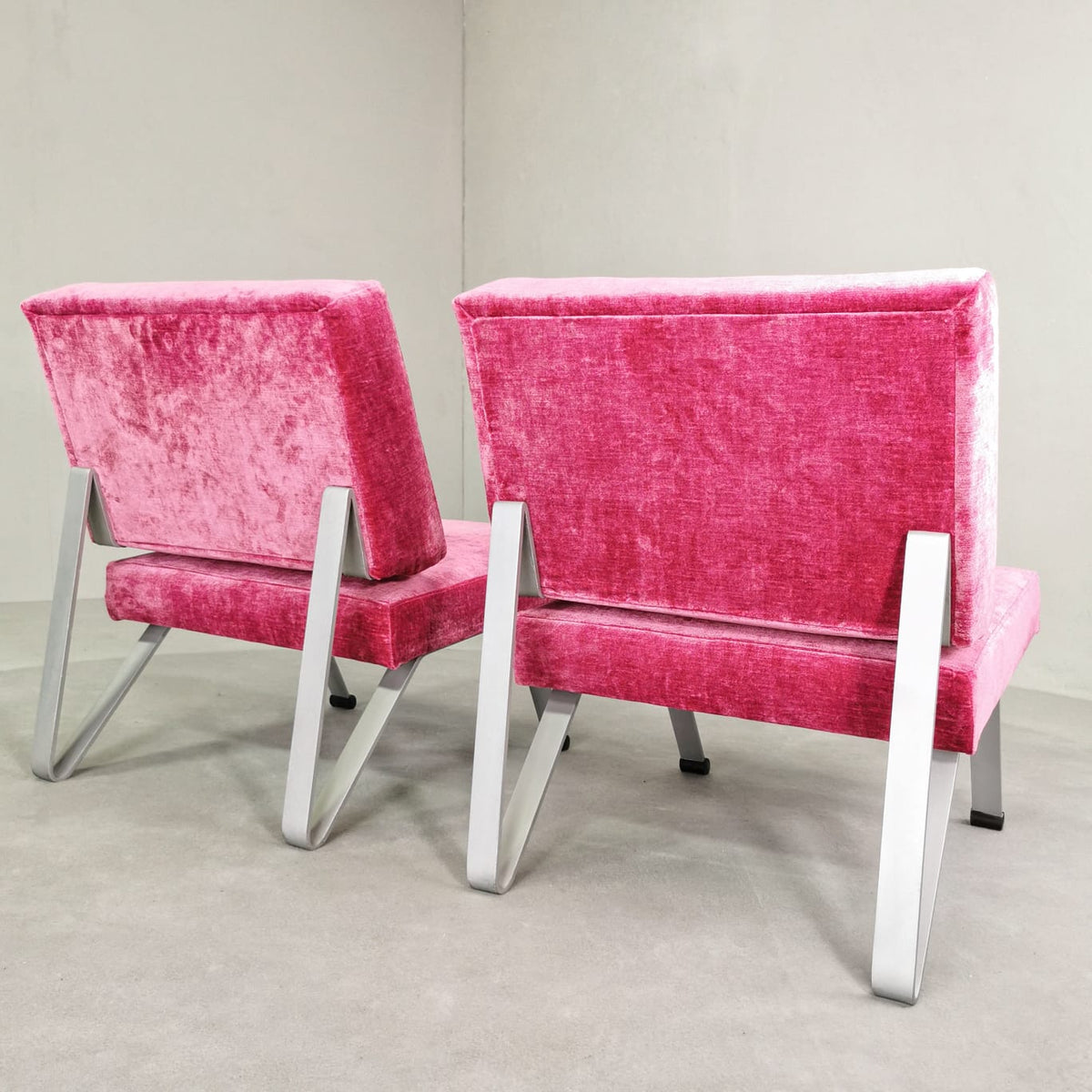 Coppia di Poltroncine Space Age  in velluto struttura acciaio spazzolato vintage anni 60