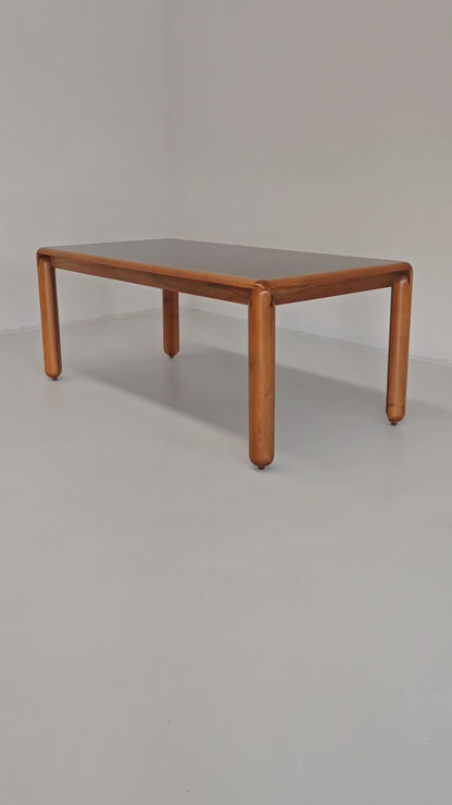 Tavolo rettangolare 6 posti in legno, design anni 70 mod. 781, Vico Magistretti per Cassina