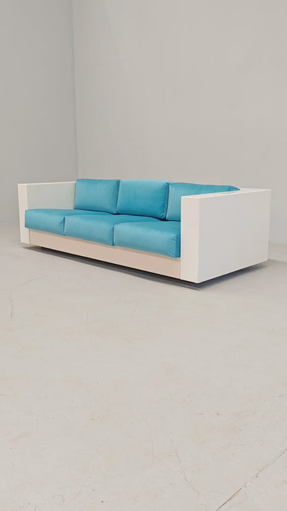 Divano in velluto azzurro Saratoga, Lella e Massimo Vignelli per Poltronova anni 60