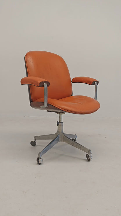 Fauteuil de direction en cuir MIM Ico Parisi années 60