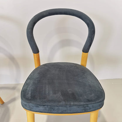 Lot de 4 chaises en bois et tissu bleu Cassina Göteborg, Erik Gunnar Asplund, années 80