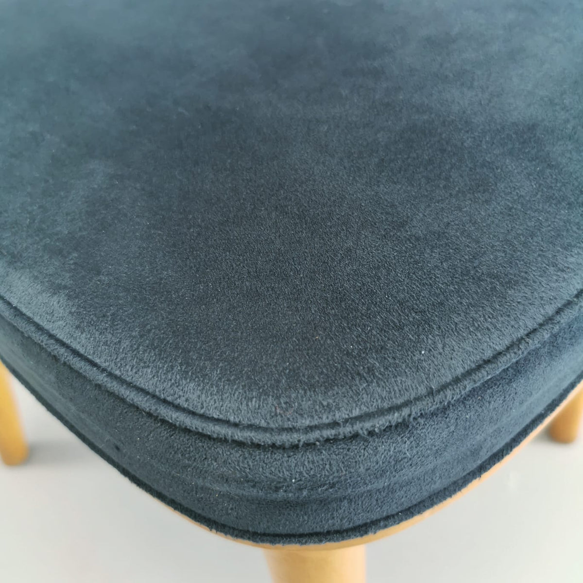 Lot de 4 chaises en bois et tissu bleu Cassina Göteborg, Erik Gunnar Asplund, années 80