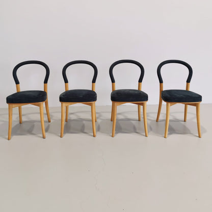 Lot de 4 chaises en bois et tissu bleu Cassina Göteborg, Erik Gunnar Asplund, années 80