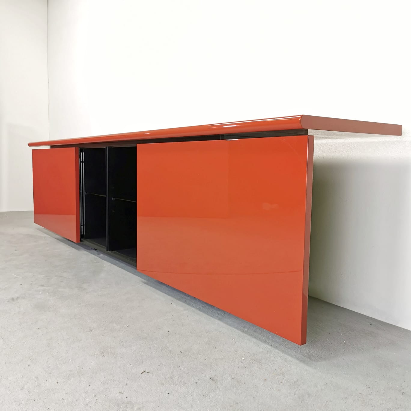 Sideboard Sheraton Acerbis Rosso 1970's