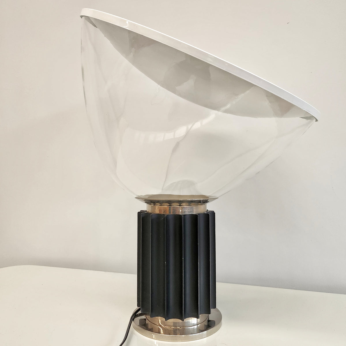 Lampe de table modèle Taccia, Castiglioni pour Flos, années 1960
