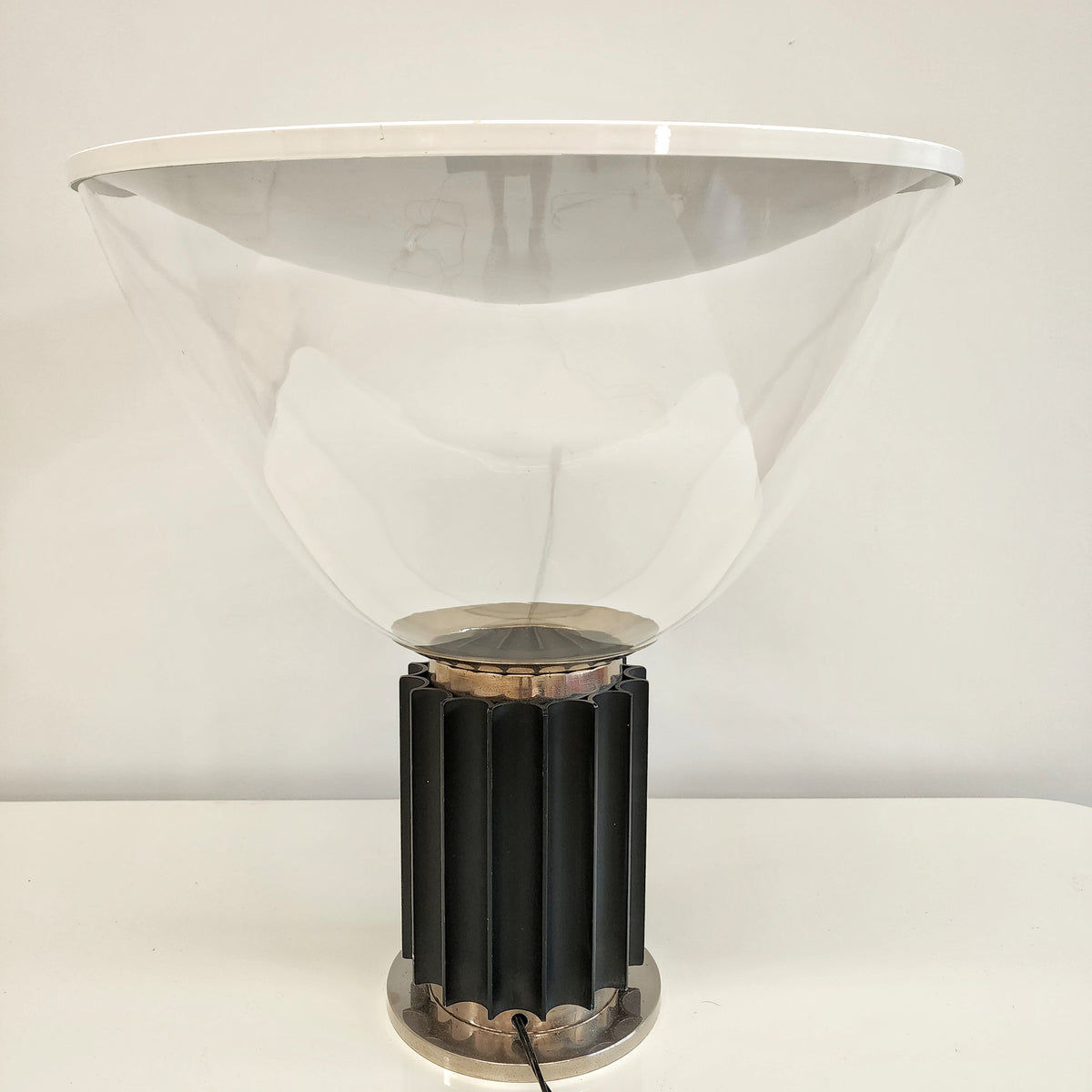 Lampe de table modèle Taccia, Castiglioni pour Flos, années 1960
