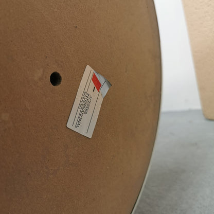 Petite table haute en marbre et verre, produite par Acerbis dans les années 1980.