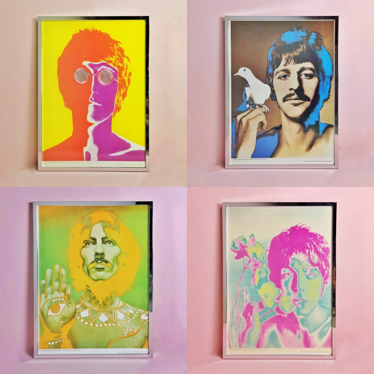 Set di 4 stampe poster incorniciate soggetto Beatles, di Richard Avedon 1967.