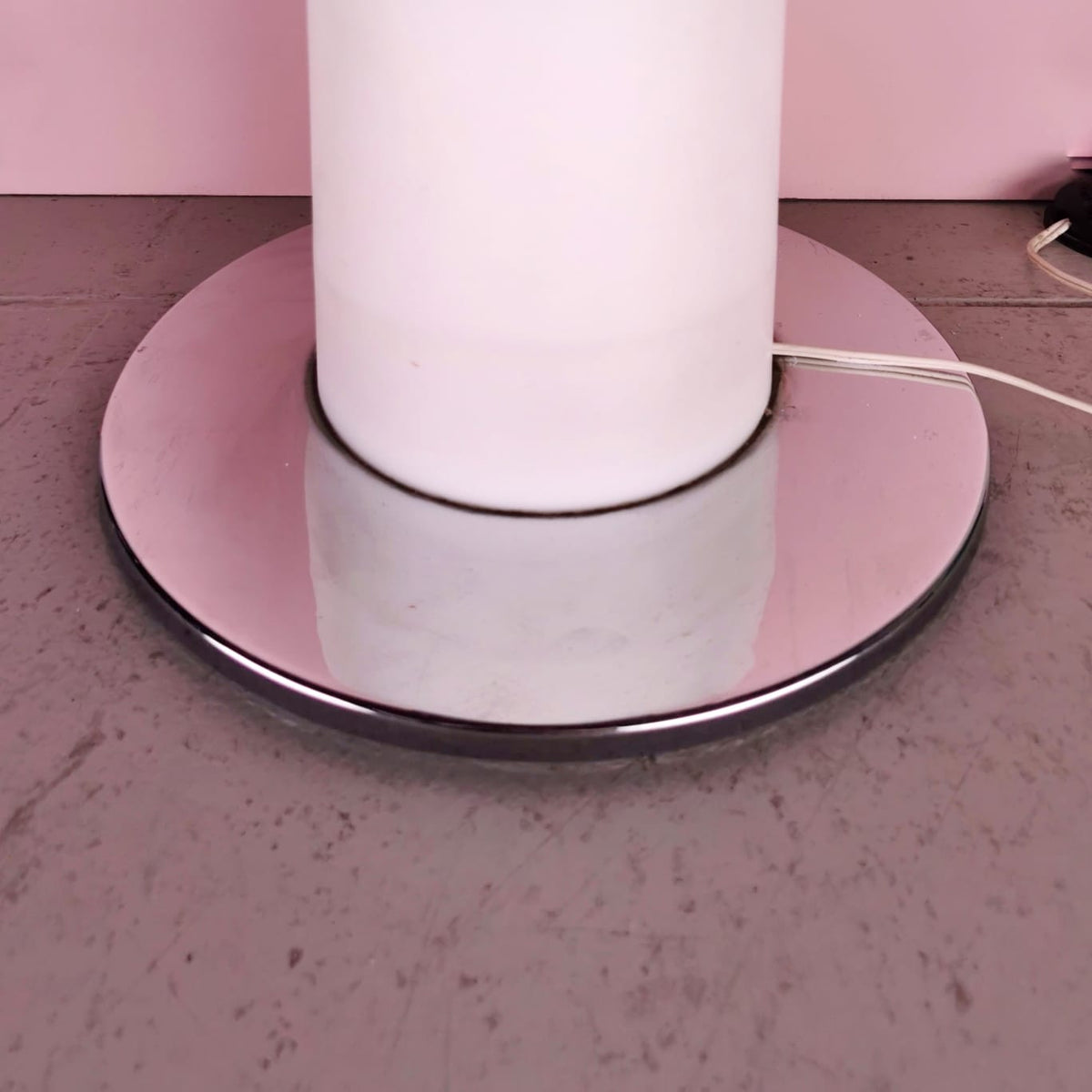 Harvey Guzzini 1970's floor lamp
