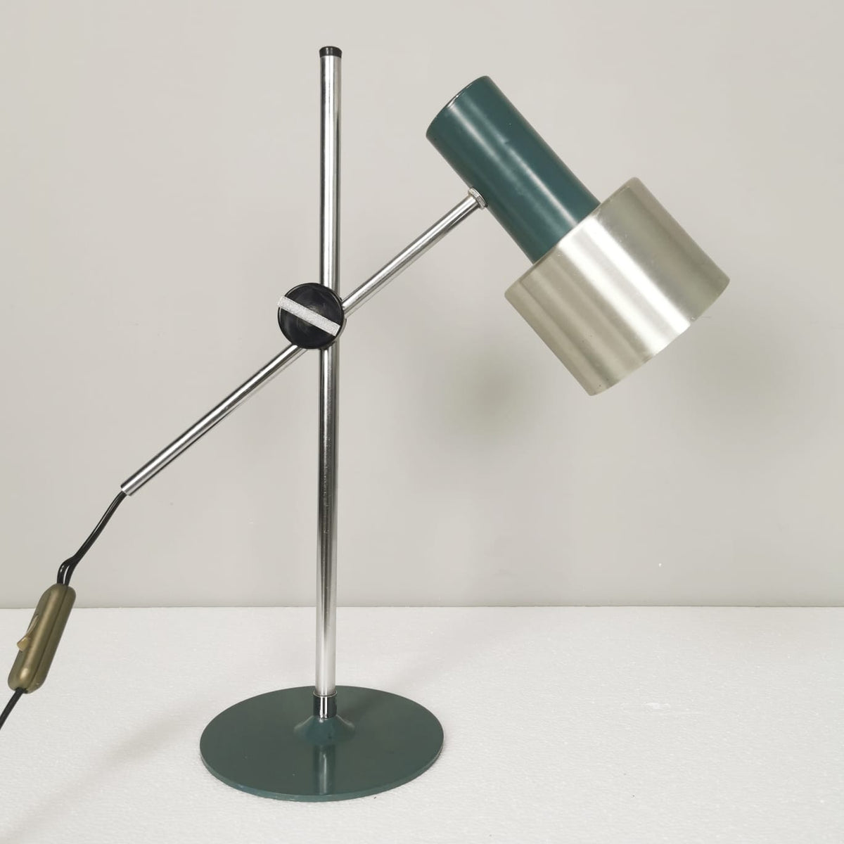 Lampe Stilnovo des années 50