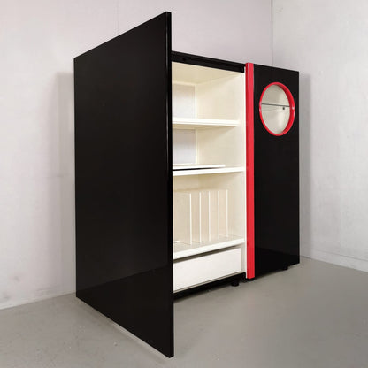 Meuble bar/buffet haut en bois laqué noir, modèle Playbox de G. Stoppino/L. Acerbis pour Acerbis, 1984