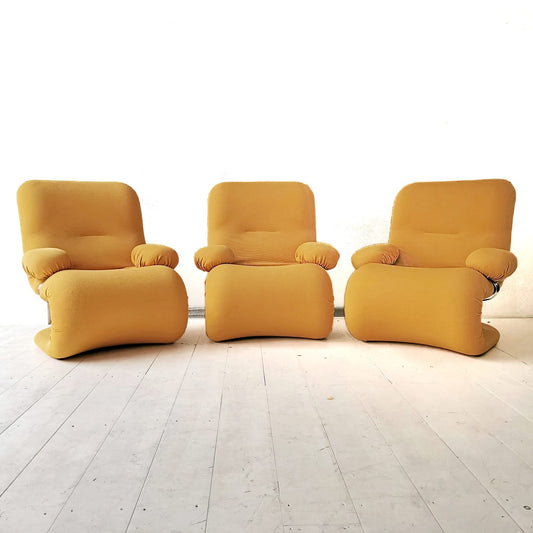 Poltrone vintage space age in tessuto giallo anni 70