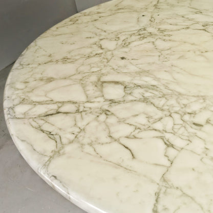 Tavolo Tondo Marmo Calacatta mod. M1, Angelo Mangiarotti per Tisettanta , 1969.