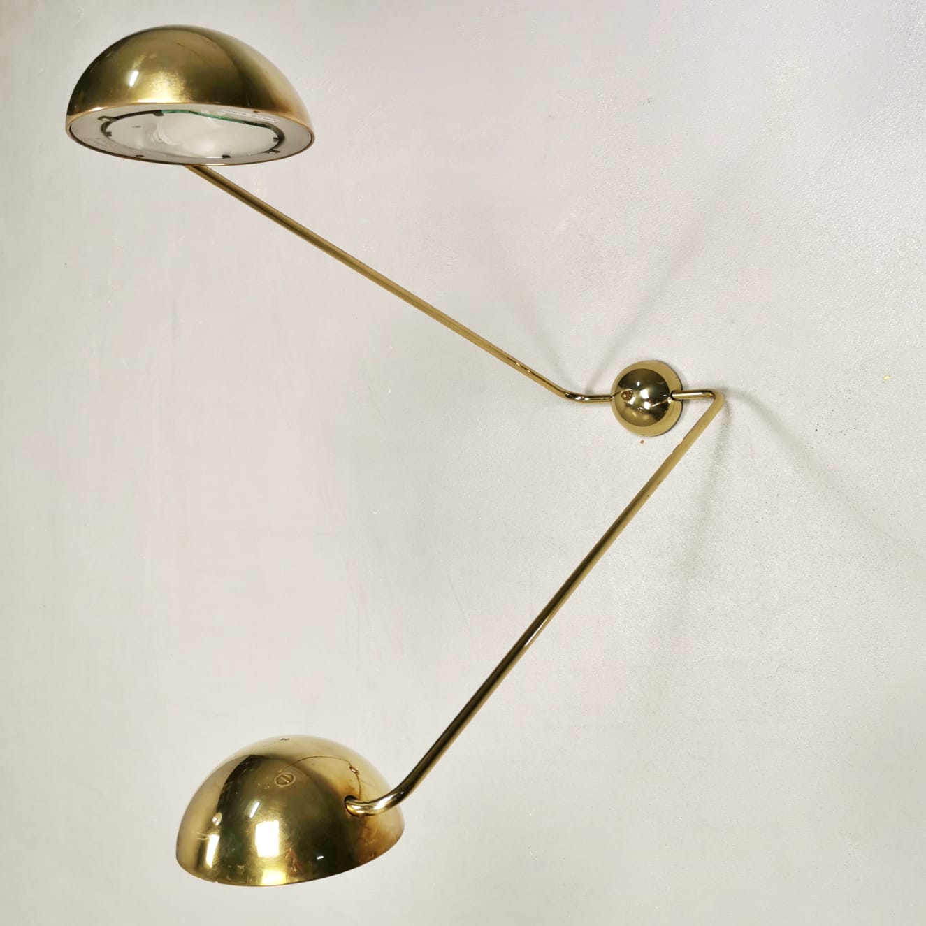 Lampada da Muro in ottone modello BIKONI,Tronconi anni 80