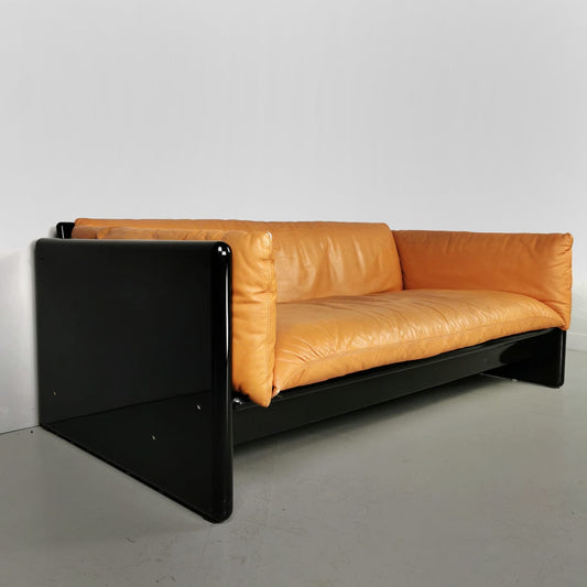 Dino Gavina sofa for Studio Simon 1970's