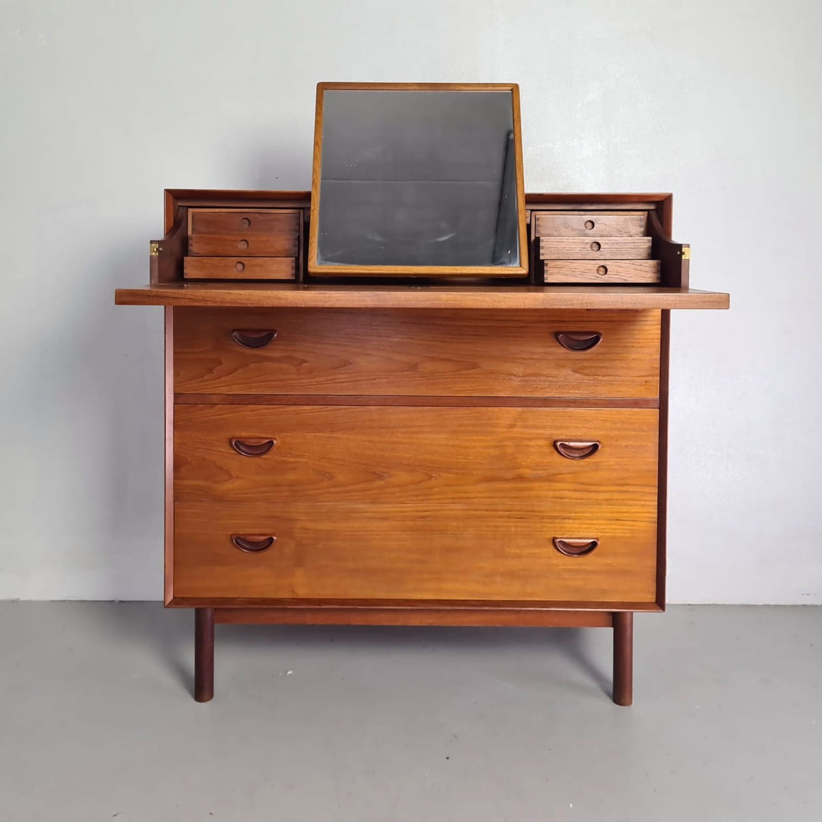 Søborg Møbelfabrik mobile Danese Scandinavo Specchio estraibile toeletta teak 