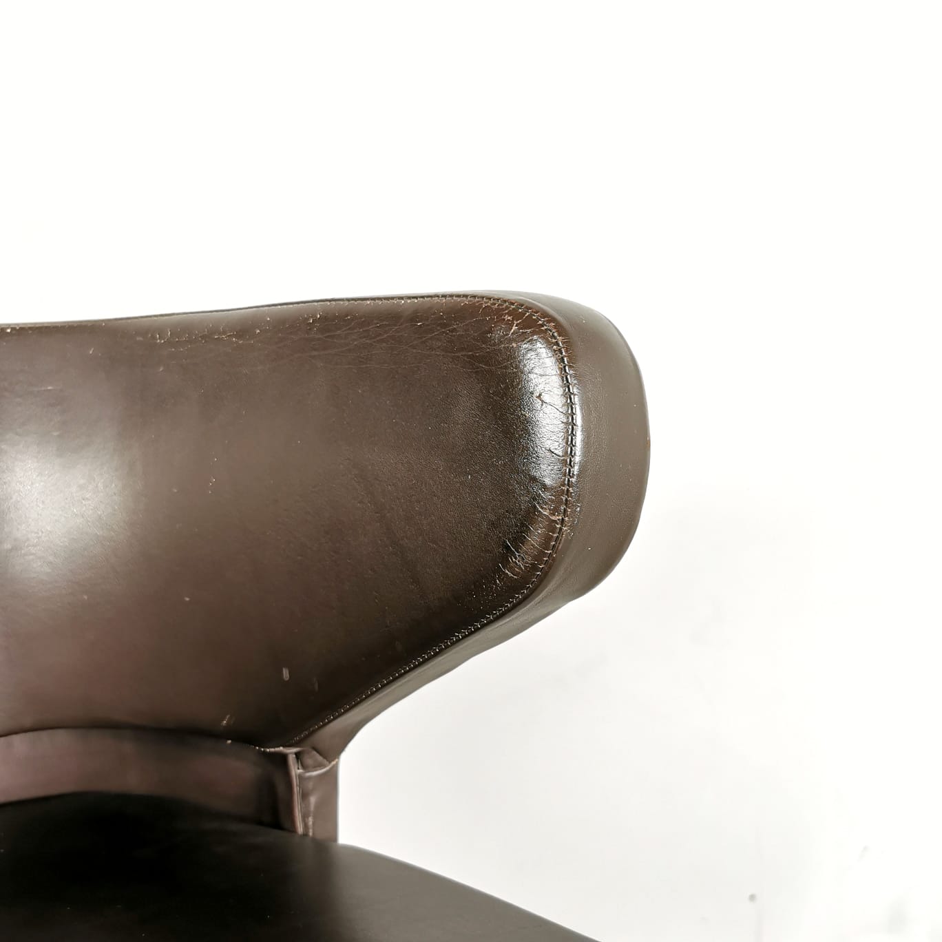 Swivel Leather Armchair, Giulio Moscatelli for Formanova, 1960s