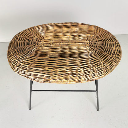 Poltrona e pouf in Vimini vintage anni 50