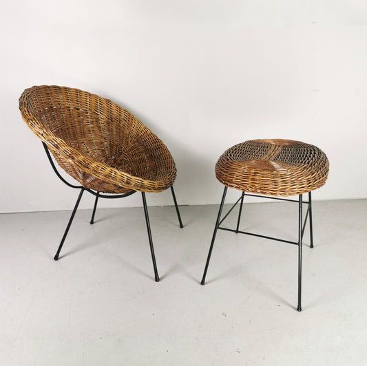 Poltrona e pouf in Vimini vintage anni 50