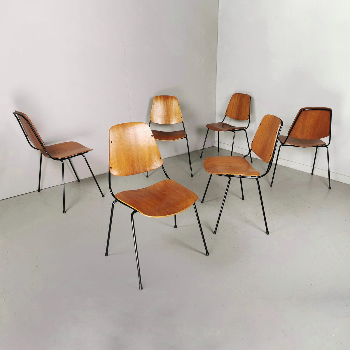 sedie restaurate vintage augusto bozzi saporiti 1950