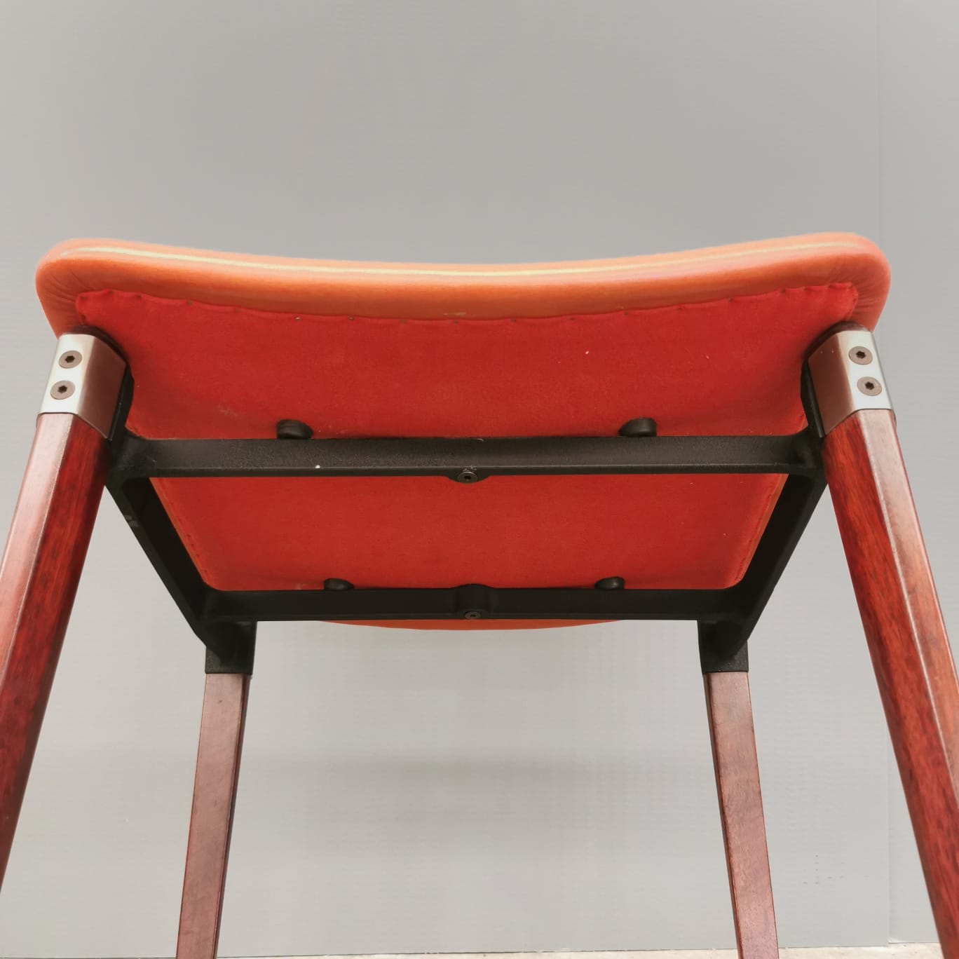 4 sedie Legno e pelle S82 Eugenio Gerli per Tecno 1960's