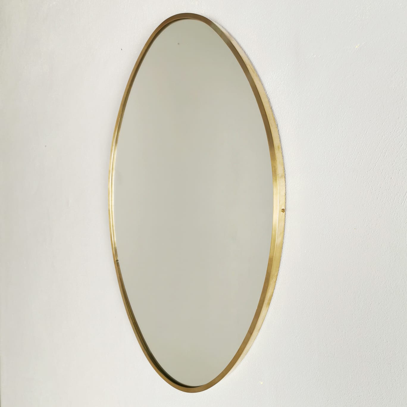 Vintage 60s oval brass mirror